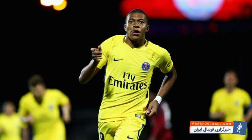 امباپه در آستانه انتقال به تیم فوتبال بارسلونا در نقل و انتقالات قرار داشته است