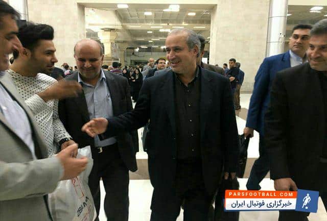 مهدی تاج : بزودي از پیراهن تیم ملی رونمايي ميشود