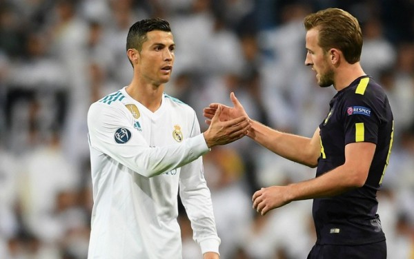 هاجسون : شما نمی توانید بازیکنان را با یکدیگر مقایسه کنید، هری کین یک فوروارد فوق العاده است