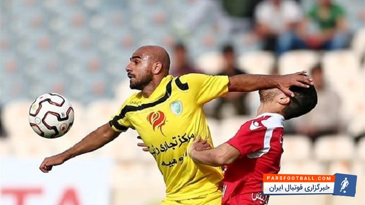 عادل کلاه کج