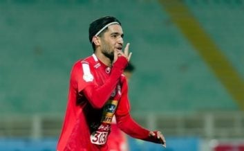 مهدی شریفی که بیش از دو سال پیراهن تراکتورسازی را بر تن کرد، روز گذشته تبریز را ترک کرد تا خودش را آماده حضور در تمرینات سپاهان کند.