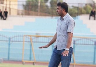 غلامرضا دلگرم سرمربی تیم فوتبال ایرانجوان بوشهر