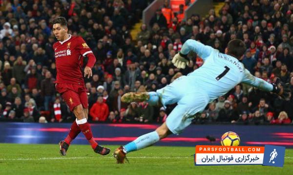 فیرمینو ستاره برزیلی تیم فوتبال لیورپول بدون نگاه کردن به دروازه به سوانسی گلزنی کرد