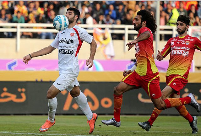 شرکت فولاد قصد دارد تماشاگران بیشتری را در بازی مقابل پرسپولیس به ورزشگاه بکشاند