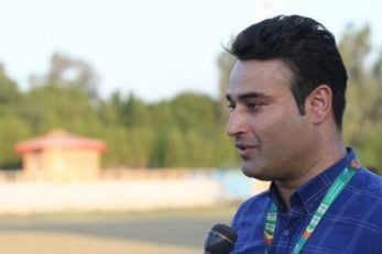 با توجه به اینکه شب گذشته علی نظرمحمدی سرمربی و علی بهارمست سرپرست تیم سپیدرود رشت از سوی خریدار جدید سپیدرود برکنار شده‌اند اما...