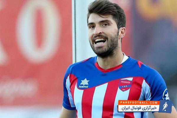 سلفی کریم انصاری فرد با بوفون قبل از دیدار المپیاکوس در برابر یوونتوس