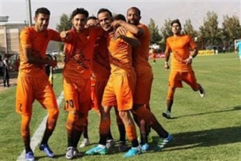 ایزد سیف‌الله‌پور - آرتا منهاجی - تیم بادران