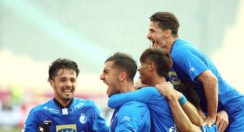 وینفرد شفر - تیم استقلال