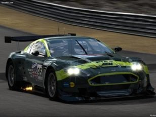 برترین حرکات نمایشی توسط راننده حرفه ای با ماشین مسابقه ای در جاده