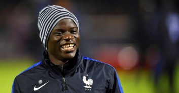 انگولو کانته هافبک چلسی بهترین بازیکن سال 2017 فرانسه از نگاه فرانس فوتبال شد