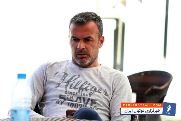 عده‌ ای می‌گویند جلال مرادی، پانادیچ را تهدید کرده که 6 ماه او را محروم می‌کند که البته چون چیزی را به گوش خودمان نشنیده‌ ایم، تأیید نمی‌کنیم ولی...