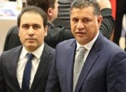 علی دایی و مهدی مهدوی کیا در مراسم قرعه کشی جام جهانی