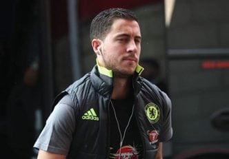 هازارد بازیکن چلسی در آستانه دیدار برابر بارسلونا به تعریف از مسی پرداخت