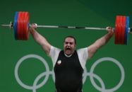 مهار وزنه یک ضرب بهداد سلیمى با یک دست!