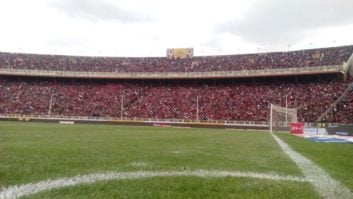 تراکتورسازی استقلال را شکست داد و اسکوربورد تماشاگران را دو میلیون و 500 نفراعلام کرد