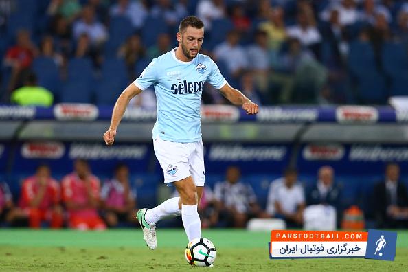 دی فرای ستاره لاتزیو که خبر توافقش با اینتر داغ است در مورد تمدید قرار داد با لاتزیو صحبت نکرد