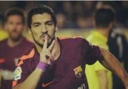 گل اول بارسلونا به ویارئال توسط سوارز در دقیقه 72