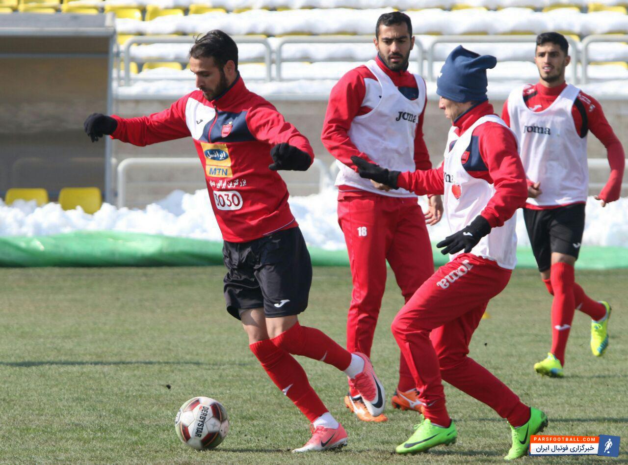 احمد نوراللهی بازیکن پرسپولیس تهران