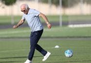 نصرالله عبداللهی سرپرست تیم فوتبال استقلال اعلام کرد که به کمیته انضباطی رفته است تا از هافبک ازبکستانی این تیم دفاع کند.