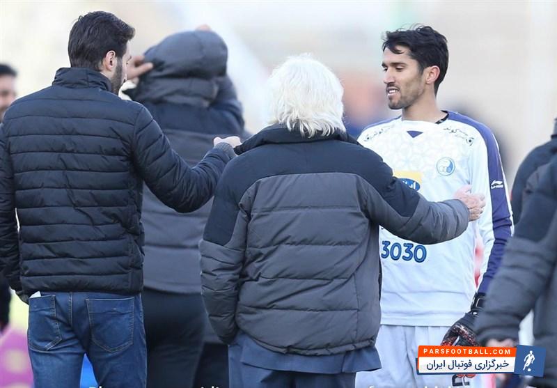 دروازه‌بان پیشین تیم فوتبال استقلال اعتقاد دارد که استفاده از سیدمهدی رحمتی به جای سیدحسین حسینی در دیدار مقابل پدیده خراسان اشتباه بوده است.