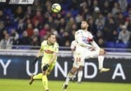 هفته بیستم رقابت های لیگ دسته اول فرانسه (لوشامپیونه) با تساوی یک بریک لیون در خانه اش مقابل آنژه ادامه یافت.اکامبی در دقیقه 14 از روی نقطه پنالتی آنژه ...