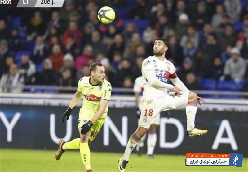 هفته بیستم رقابت های لیگ دسته اول فرانسه (لوشامپیونه) با تساوی یک بریک لیون در خانه اش مقابل آنژه ادامه یافت.اکامبی در دقیقه 14 از روی نقطه پنالتی آنژه ...