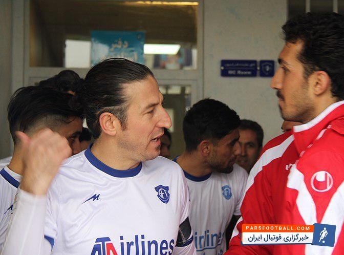 در بازی های گسترش در این فصل همواره شاهد این بودیم زمانی که بازیکنان مطرح تیم های حریف با آندرانیک تیموریان مواجه شدند و با صمیمیت به خوش و بش پرداختد.