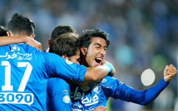 علی قربانی و محسن کریمی 2 بازیکنی هستند که در 2 بازی گذشته برابر استقلال خوزستان و صنعت نفت آبادان خط حمله استقلال را تشکیل داده‌اند .