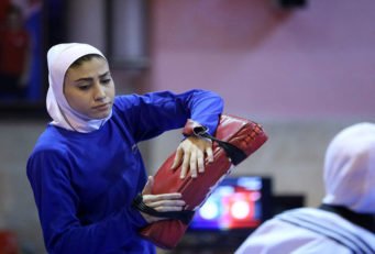 ناهید کیانی