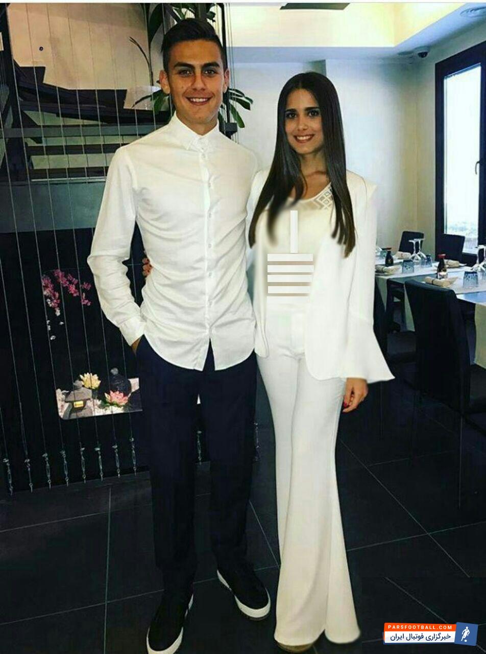 نامزد دیبالا یک مدل به نام آنتونلا کاوالیری می باشد . تصادفی است یا نه اما دیبـالا در موارد بسیاری با لیونل مسی مقایسه میشود و جای تعجب آنجاست..