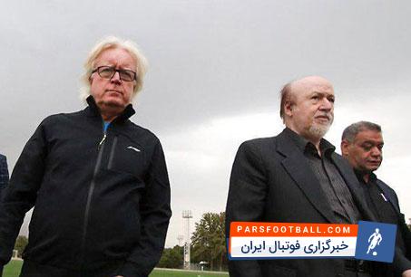 افتخاری به دنبال فردی که اخبار جلسات استقلال را به گوش دلال ها و ایجنت ها می رساند است