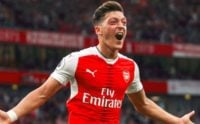 اوزیل هافیک تیم فوتبال آرسنال در آستانه تمدید قرار داد با این باشگاه قرار دارد