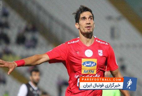 فرزاد حاتمی مهاجم تراکتورسازی به دلیل بی احترامی به داور یک جلسه محروم شد