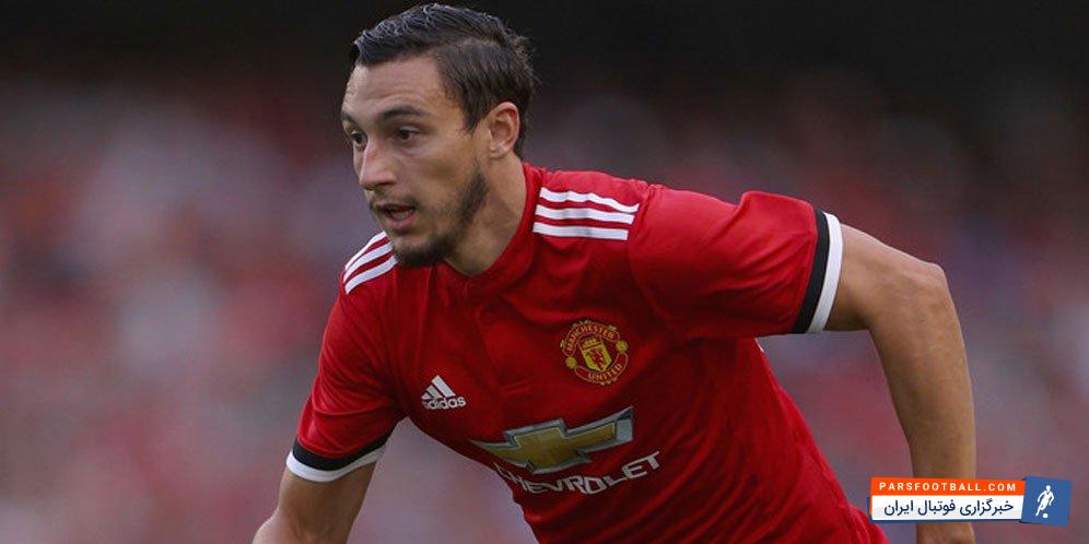 هوادراان تیم فوتبال منچستریونایتد در پیام های توئیتری خواهان فروش دارمیان شدند