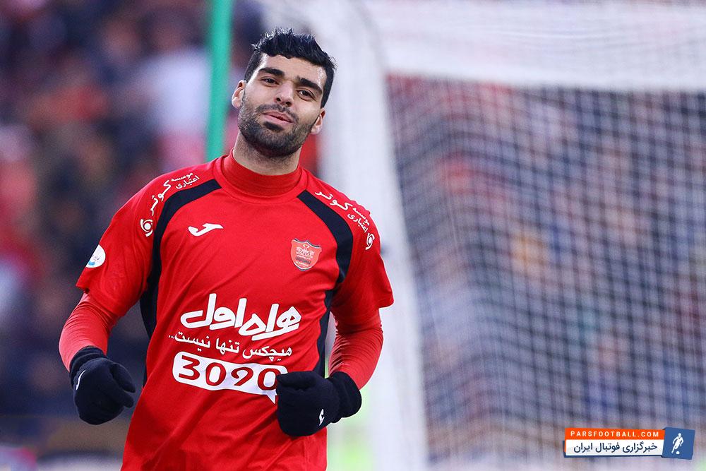 مهدی طارمی مهاجم پرسپولیس گزینه اول تیم فوتبال الغرافه قطر محسوب می شود