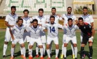 احترام به جانباختگان نفتکش ایران در ابتدای بازی تیم ملوان