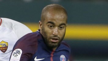 مورا : من واقعا از بازی های لیگ برتر لذت می برم، انگلیس صحنه رقابت شدید تیم های مختلف است