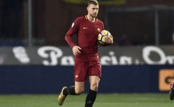 ادین ژکو مهاجم تیم فوتبال رم در آستانه انتقال به تیم فوتبال چلسی قرار دارد