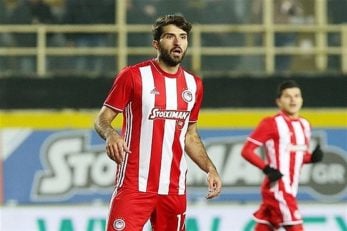 کریم انصاری فرد که با پیشنهاد وسوسه کننده باشگاه چینی روبرو شده بود در المپیاکوس ماندنی شد