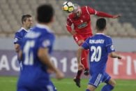 شجاع خلیل زاده پس از مشکلی که برای او در جریان بازی ایجاد شد پس از پایان بازی راهی بیمارستان شد تا قسمت شکافته شده سر و ابروی خود را بخیه بزند.