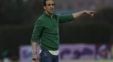 علی کریمی سرمربی سپید رود بعد از برد برابر سایپا با کعبی به جشن گرفتن پیروزی پرداختند