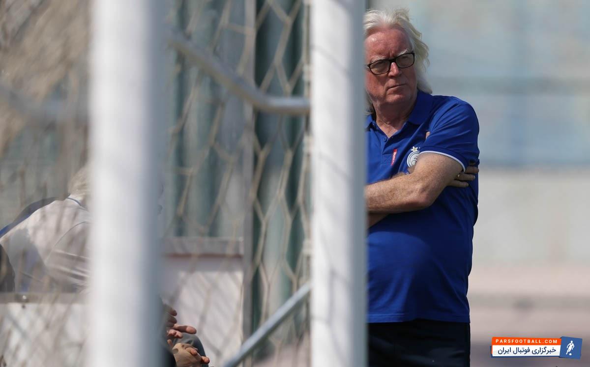 تغییرات احتمالی شفر در ترکیب استقلال برای دیدار با تیم الهلال.روزبه چشمی در غیاب پژمان منتظری به قلب خط دفاعی استقلال می‌رود.