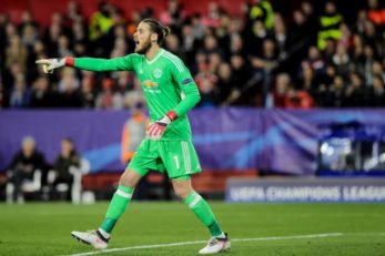 دخیا دروازه بان تیم فوتبال منچستریونایتد در دیدار برابر سویا سیو های متعددی ثبت کرد