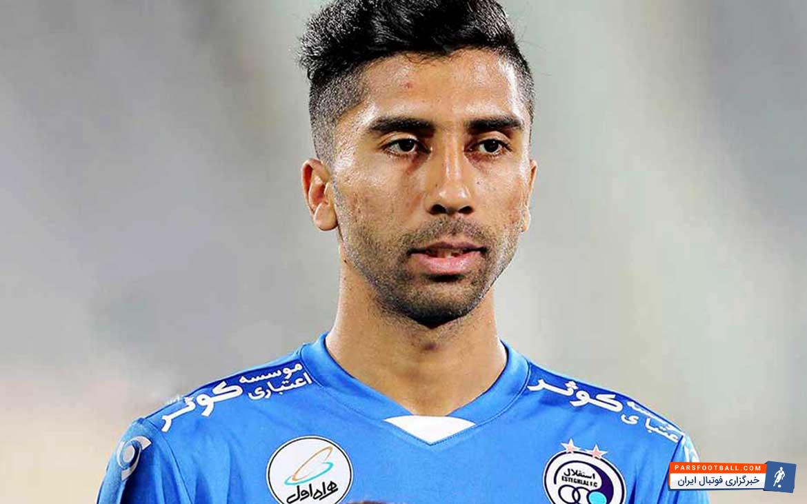 شفر سرمربی استقلال به دلیل اعتراض فرشید باقری وی را نیمکت نشین کرده است