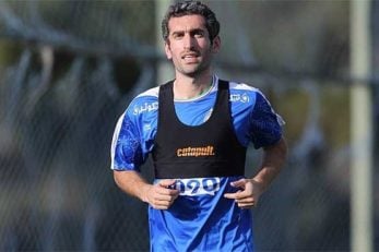 جباری در پاسخ به اسماعیلی برای پوشیدن شماره 8 اعلام کرد این شماره متعلق به وی نبوده است