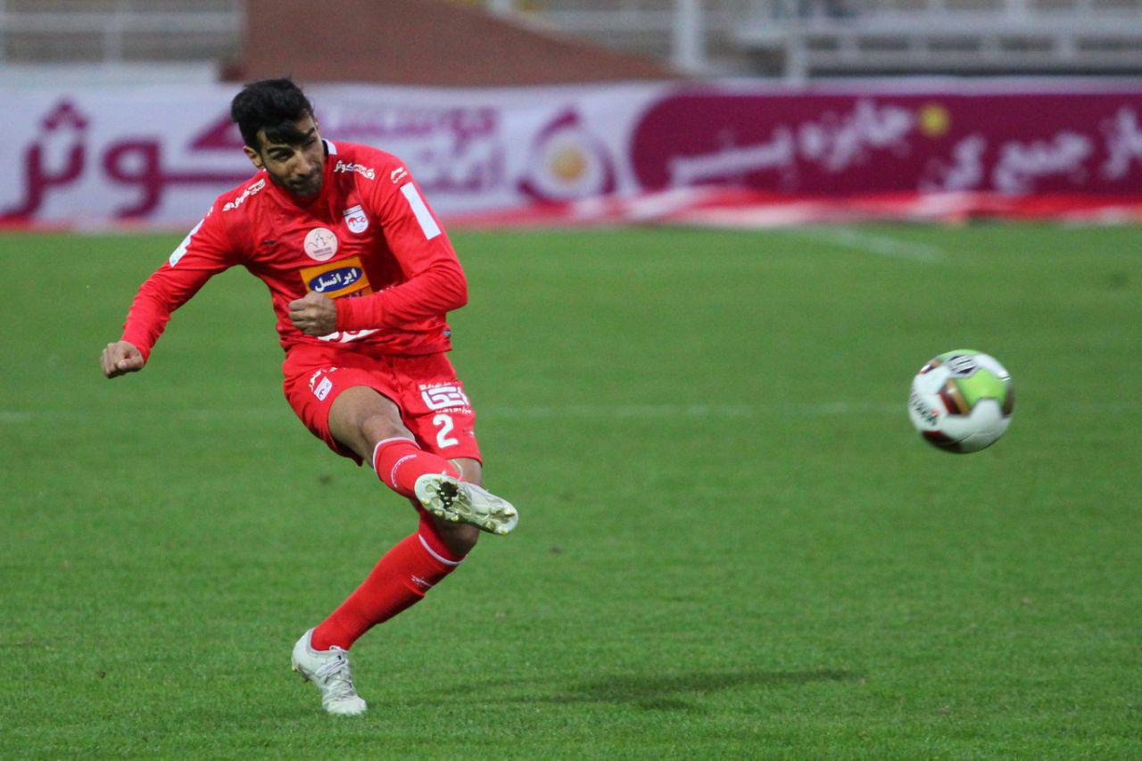 پنالتی زن اول تراکتورسازی مشخص نیست و باید کادر فنی این تیم فکری به حال این موضوع بکند