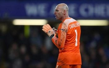 کابایرو دروازه بان چلسی : لیونل غیر قابل پیش بینی است او بسیار سریع است