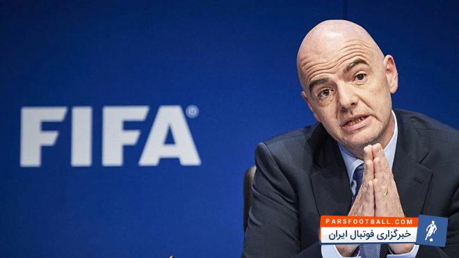 اینفانتینو رئیس فیفا در ورزشگاه آزادی در حال تماشای دیدار استقلال برابر پرسپولیس