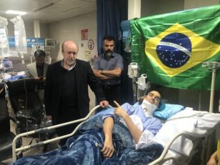 افتخاری و پادوانی