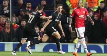 سویا موفق شد منچستریونایتد را در اولدترافورد شکست دهد و به مرحله بعد لیگ قهرمانان راه یابد